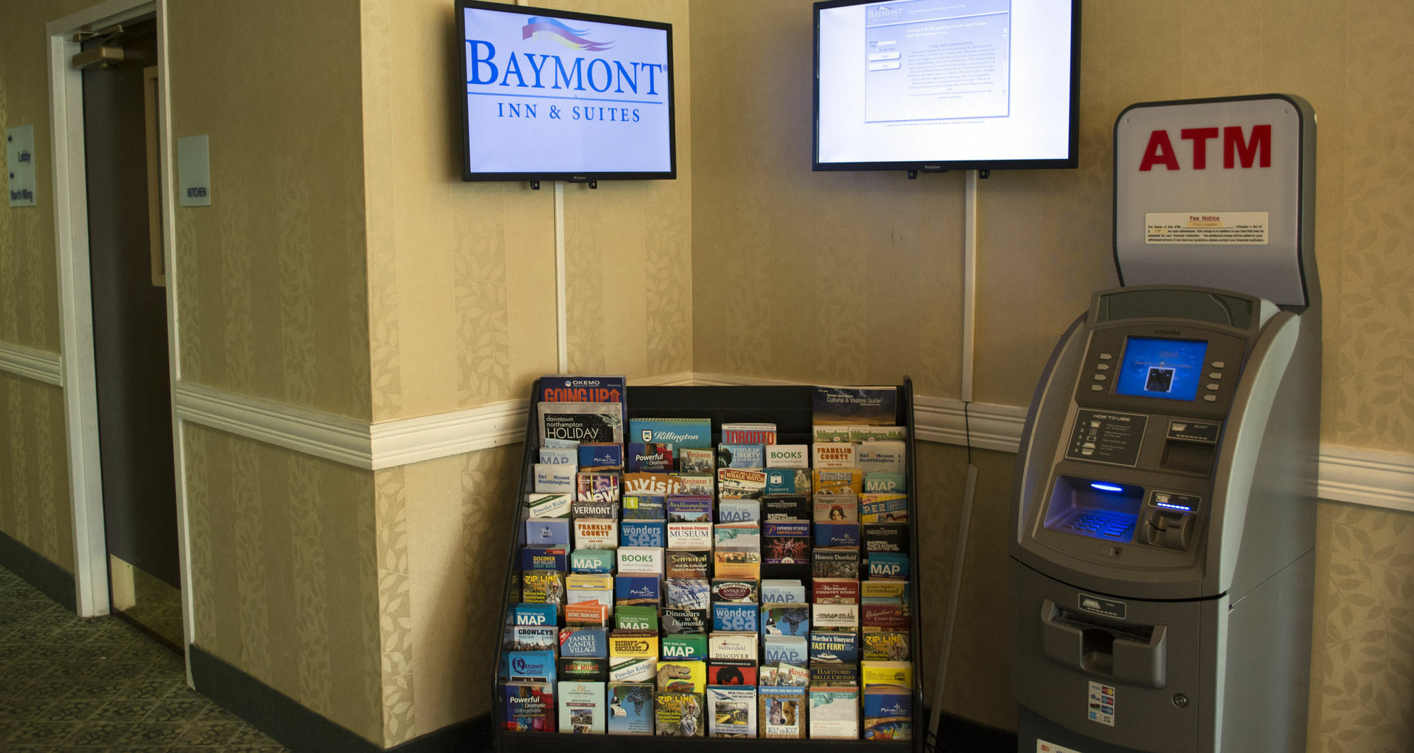 Hotel Baymont By Wyndham East Windsor Bradley Airport Zewnętrze zdjęcie