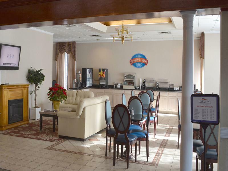 Hotel Baymont By Wyndham East Windsor Bradley Airport Zewnętrze zdjęcie